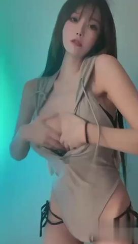 【69堂免费视频】【独家曝光】抖音uu酱 百万网红金主福利视频流出！露脸实锤！