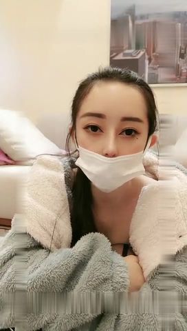 超高颜值极品女神『小热巴』大姨妈快来了 丰臀闺蜜上阵和炮友无套晨炮激战 双女激情互舔超诱惑